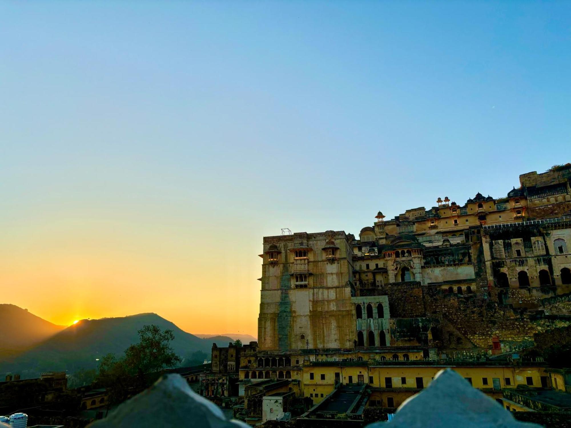 The Palace View Homestay & Restaurant Būndi Exterior foto